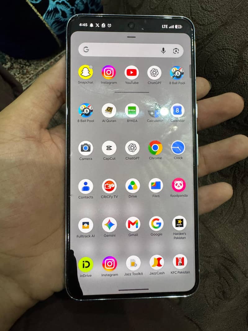 Google Pixel 8 Pro 2