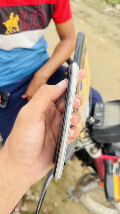 Apple iPhone 11 Pro