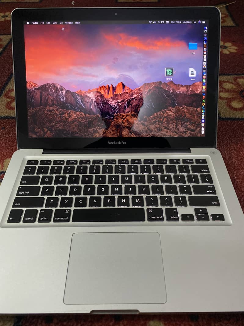Macbook pro 2011 0