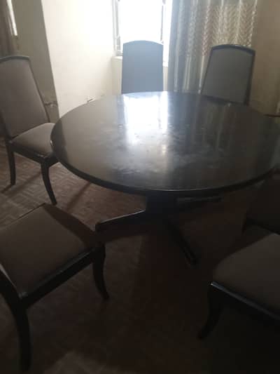 Table and 6 chairs