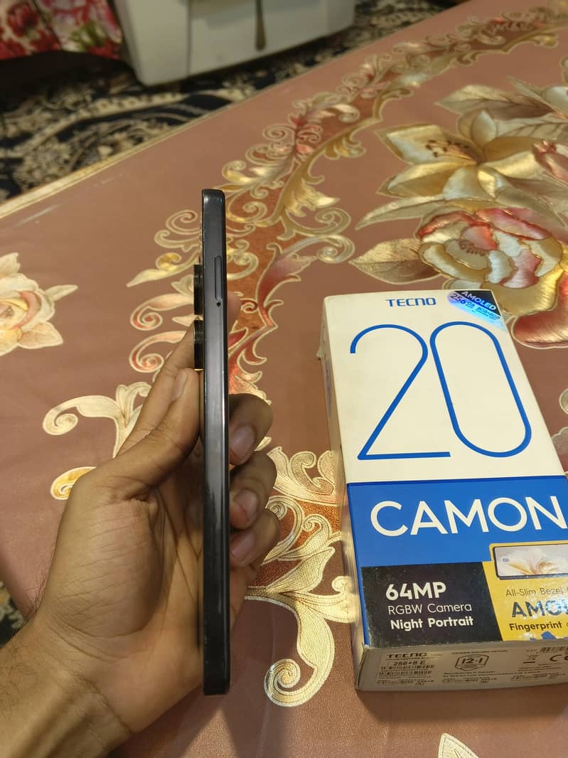 Tecno CAMON 20 3