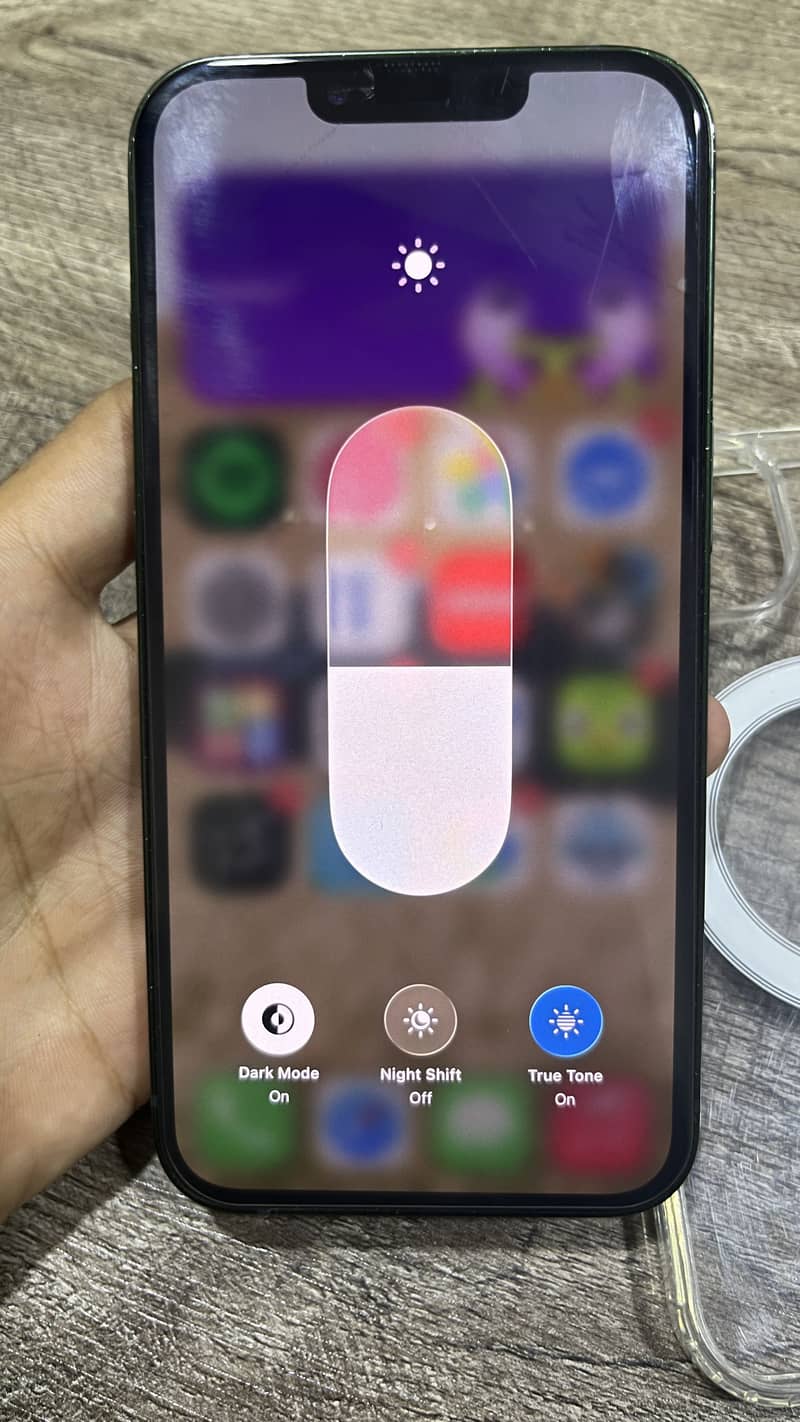 Apple iPhone 13 2