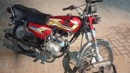 CG125