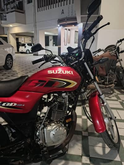 Suzuki 110 red 2022 model