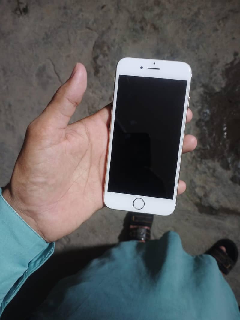 Apple iPhone 6 2
