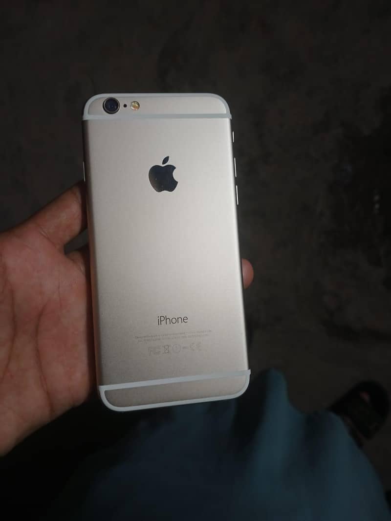 Apple iPhone 6 6