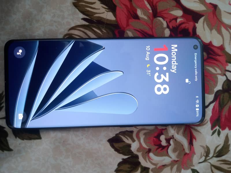 One Plus 10 Pro 5