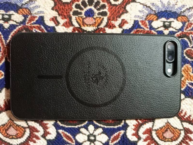 Apple iPhone 7 Plus 8