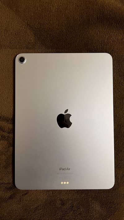 iPad Air ( 5th generation ) 2022