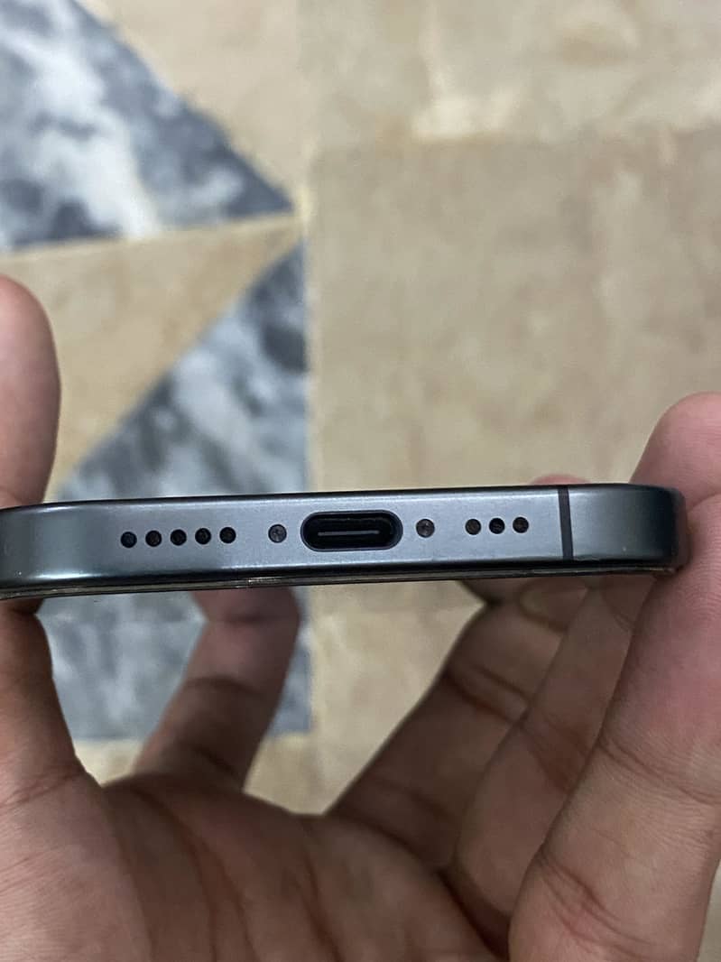 Apple iPhone 17 1
