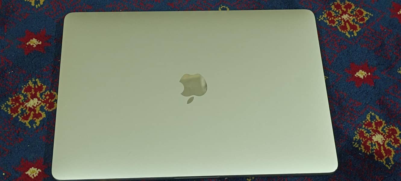 macbook pro 0