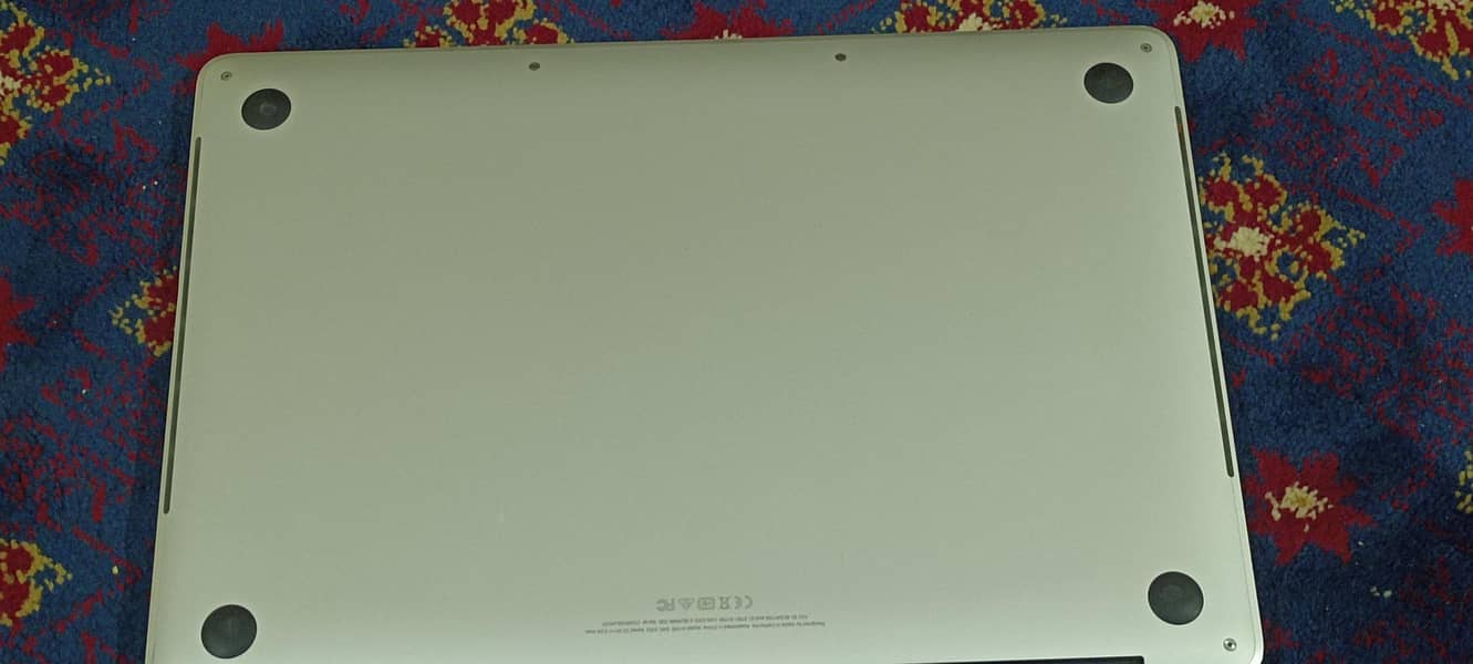 macbook pro 1