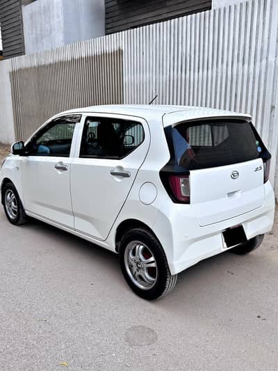 Daihatsu Mira 2018