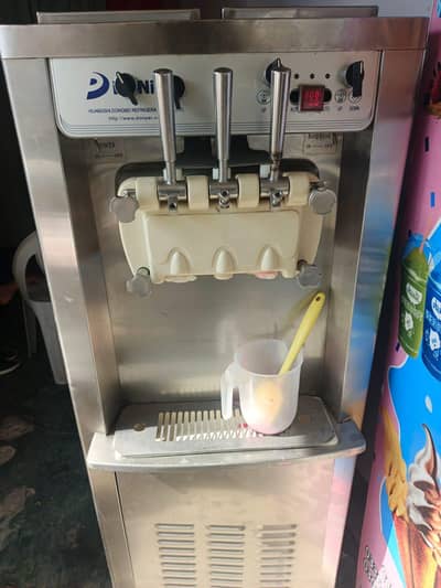 Imported Donper double flavour soft ice cream machine for sale.