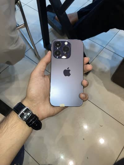 Apple iPhone 14 Pro
