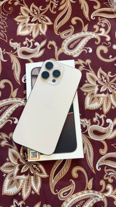 Apple iPhone 16 Pro Max