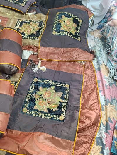 Wedding night bedsheet set