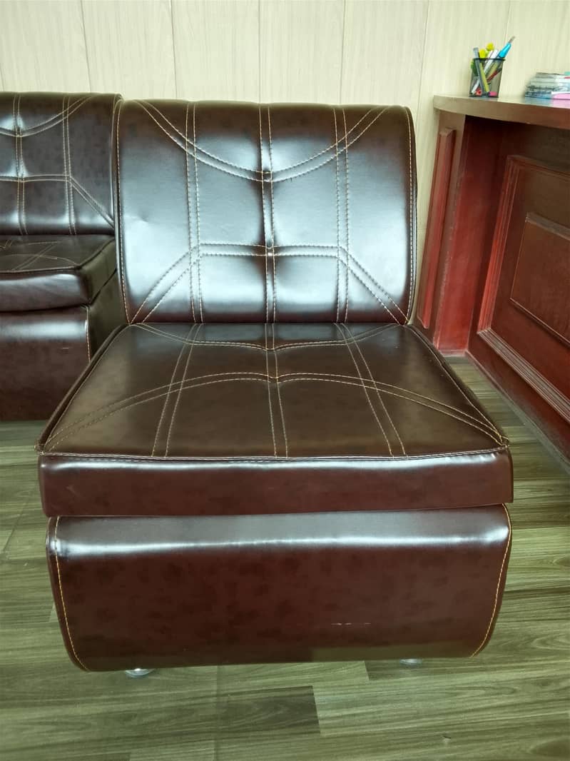 single seater sofas 1