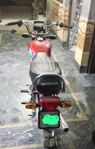 Honda CD 70 1 hand used biometric available2025 KY end ma ey ha