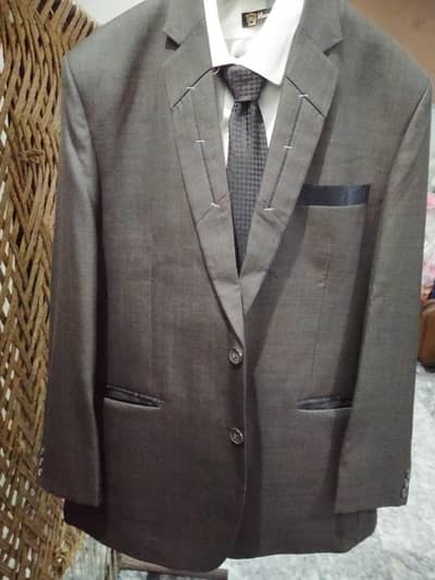 Men's Grey Pant Coat Suit Size 36 & 38 available– Shirt & Tie Included