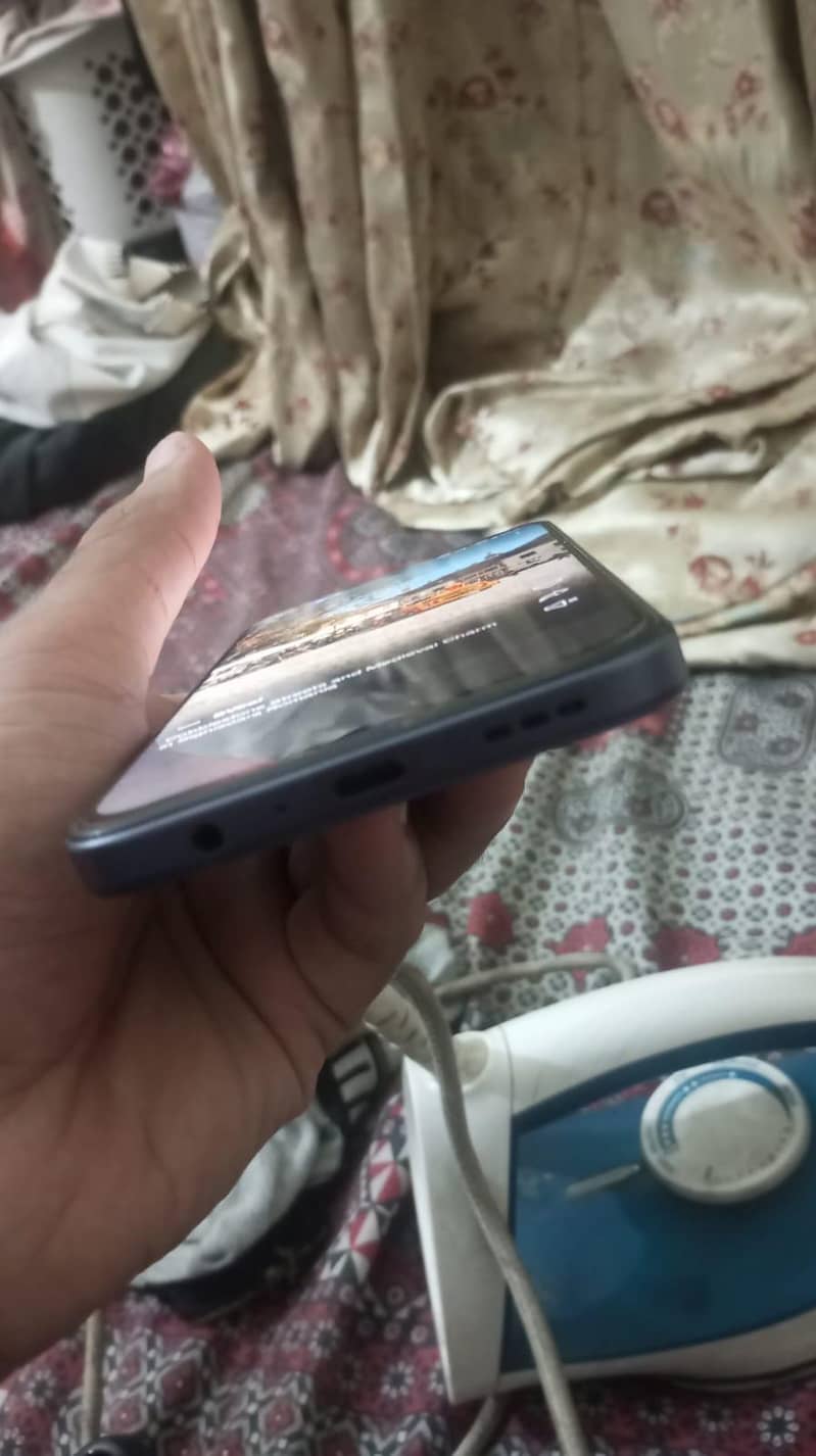 OPPO A6k 1