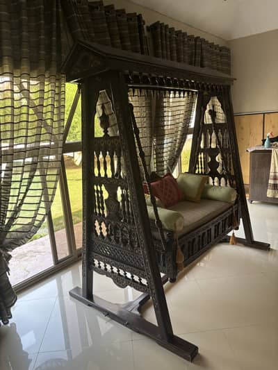 Wooden Swing, Jhola, Chinoti Jhola Sheesham wood