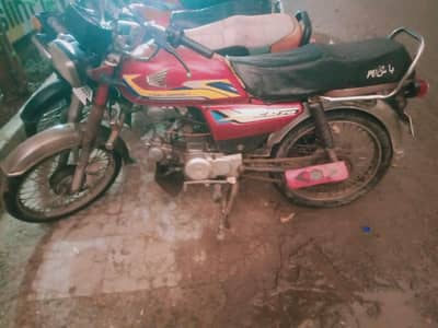 engune 100 percent good condition 03008930833