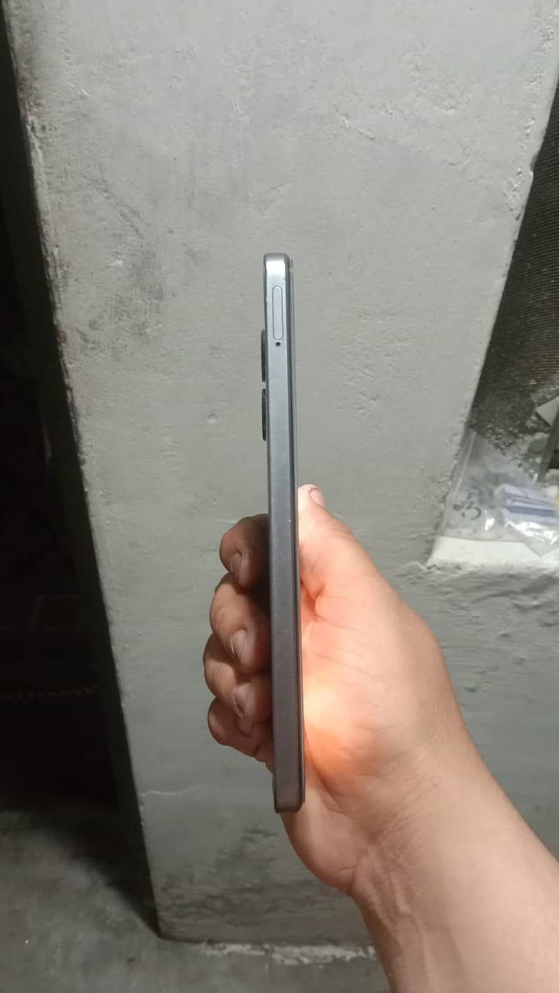 Realme Note 60x 3