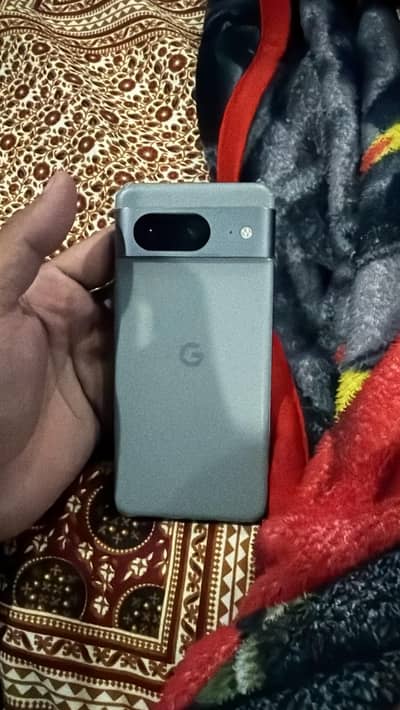 Google Pixel 8