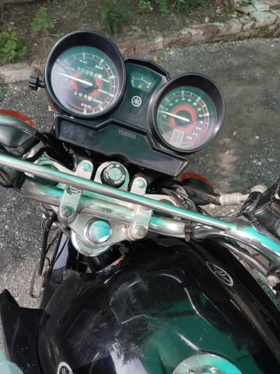 Yamaha YBR G