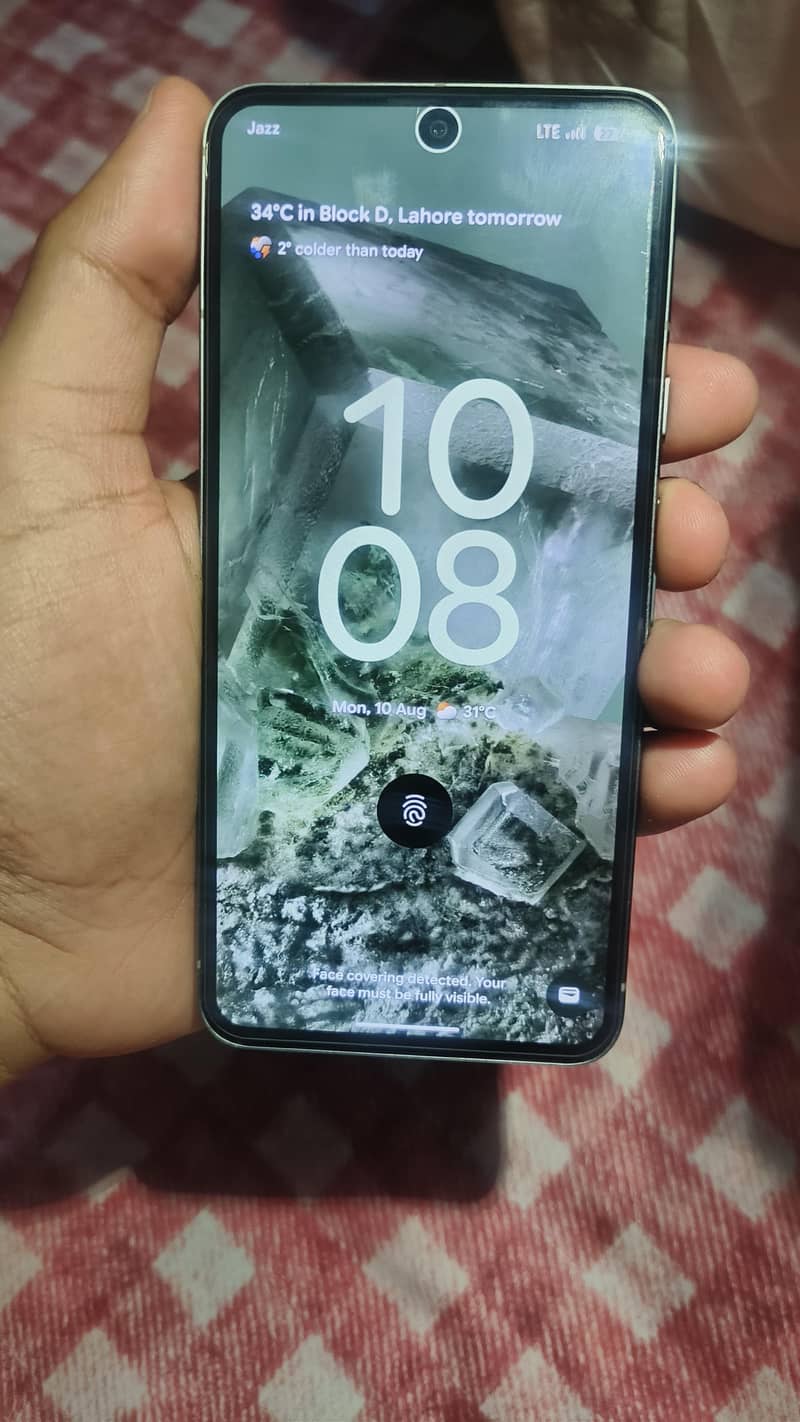 Google Pixel 8 2