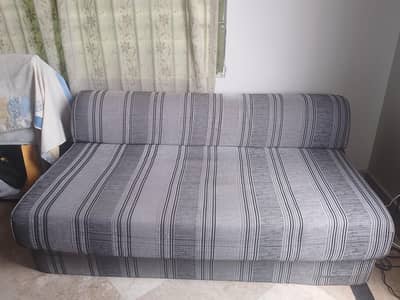 Sofa Come Bed in Used Condition