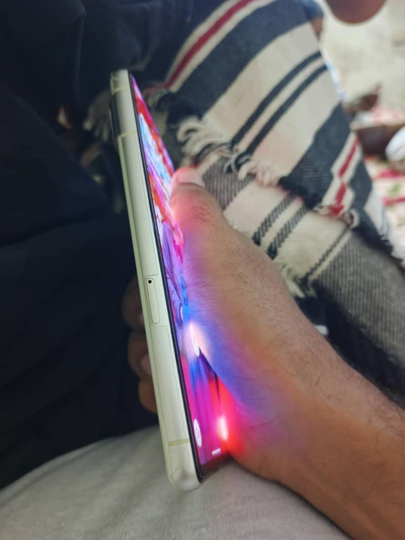 Google Pixel 7 3