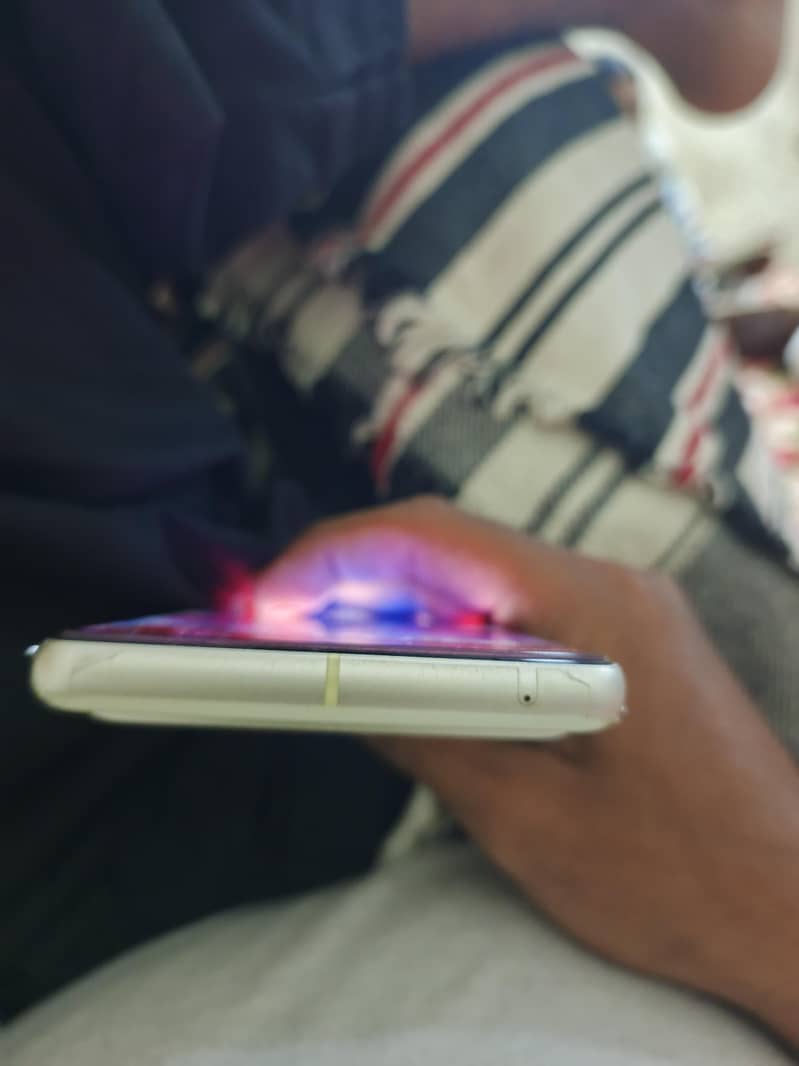Google Pixel 7 5