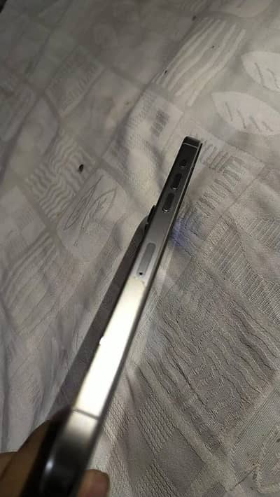 Apple iPhone 15 plus