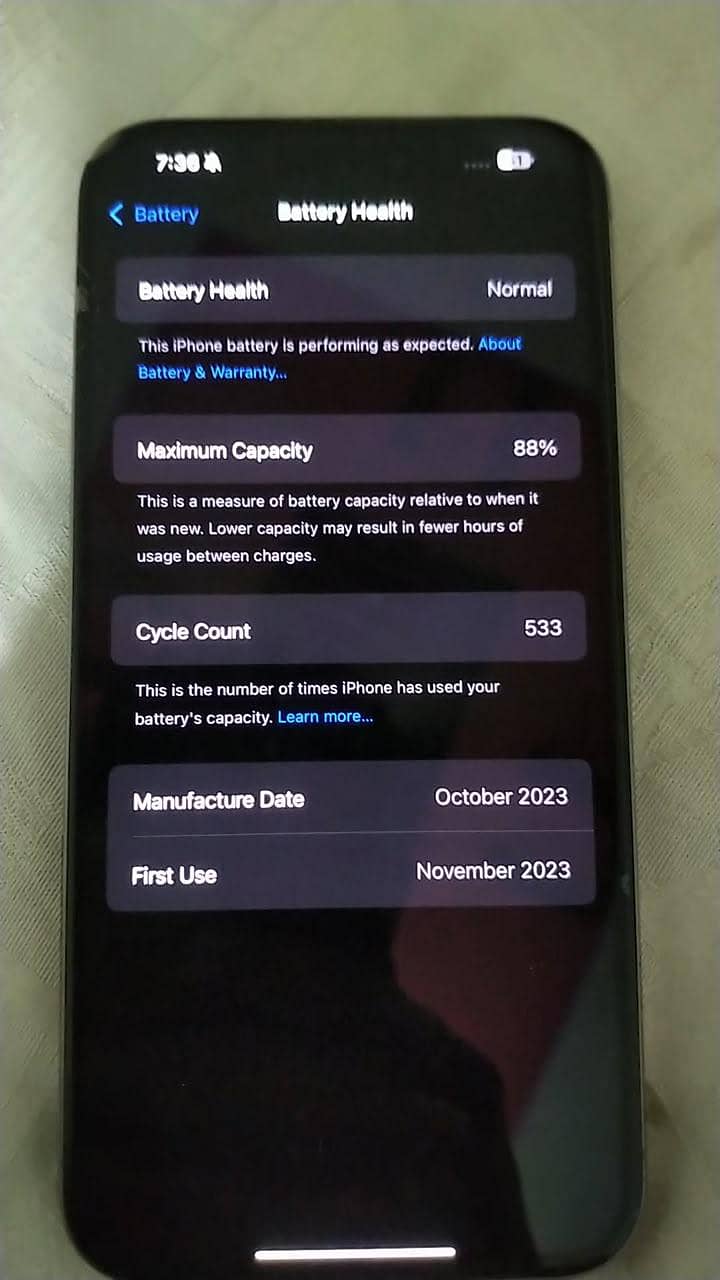Apple iPhone 15 plus 2