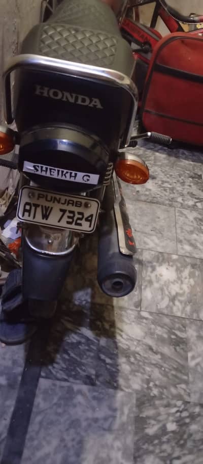 Honda CG 125 new condition, 03124450687 whatsapp only