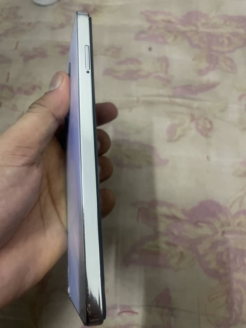 Tecno CAMON 20 1