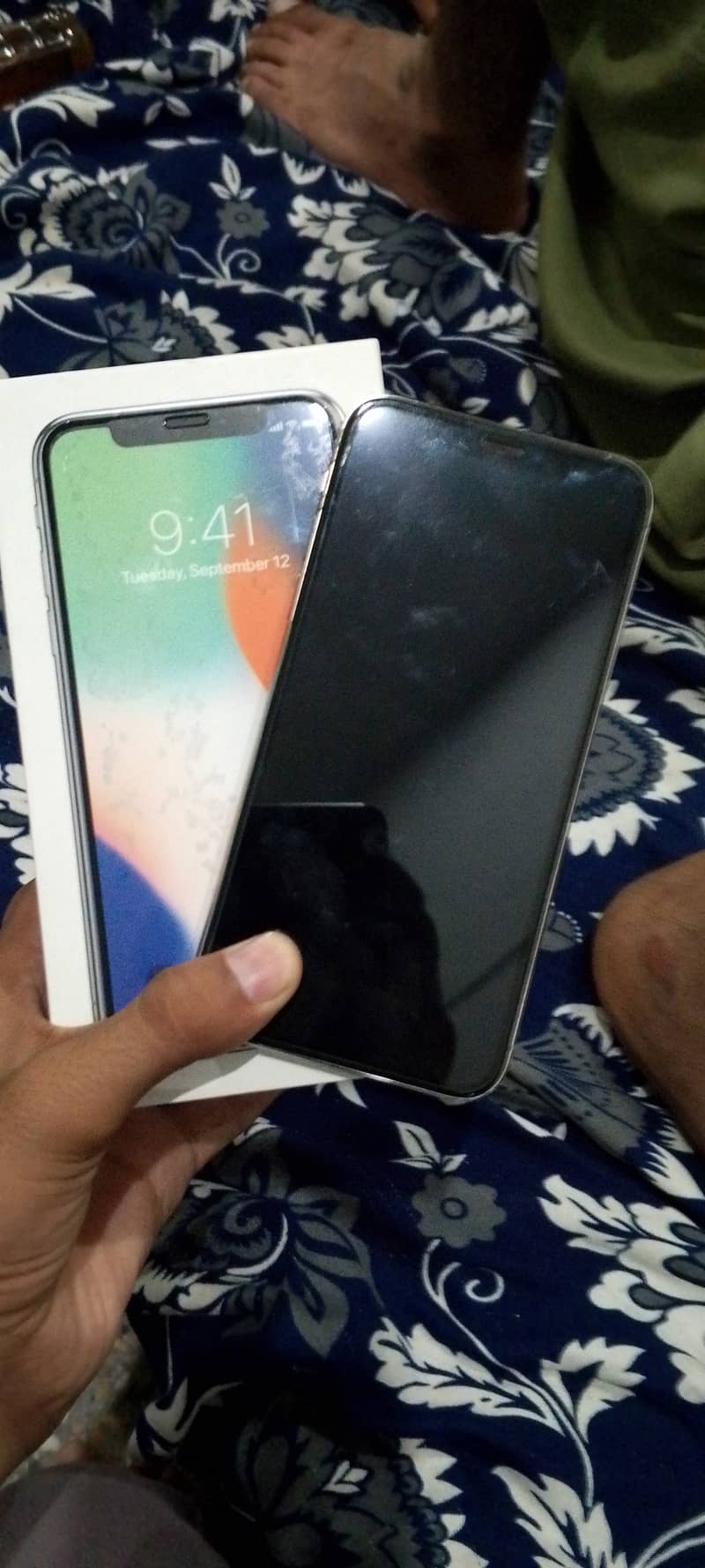 Apple iPhone X 0