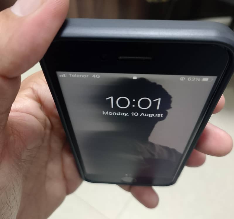 Apple iPhone 7 7