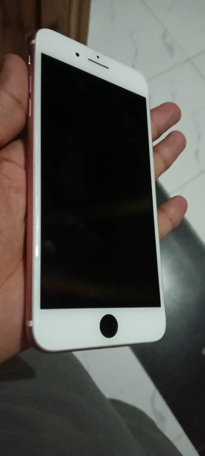 Apple iPhone 7 Plus 0