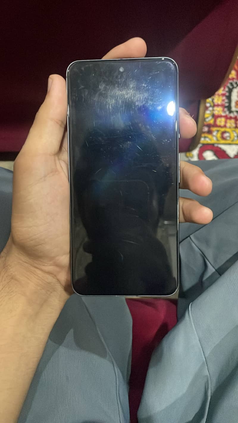 Google Pixel 8 5