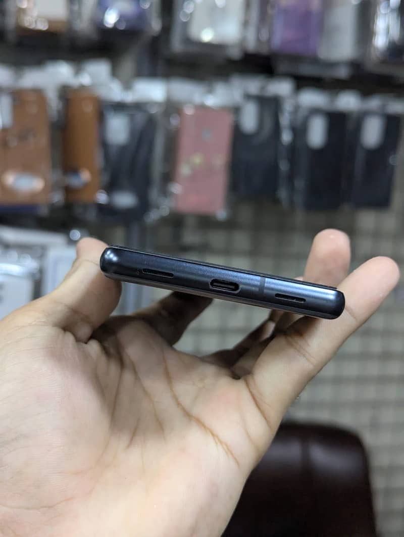 Google Pixel 7a 6