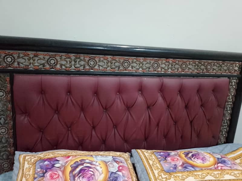 Bed and sofa set 6