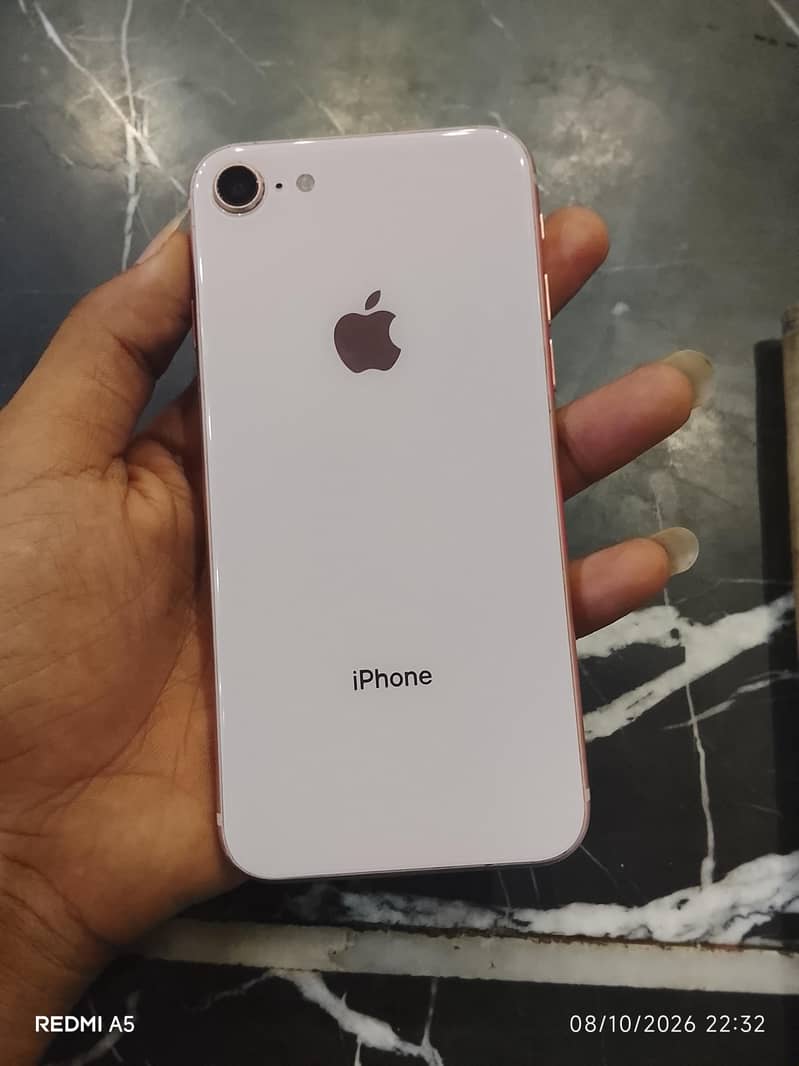 Apple iPhone 8 2