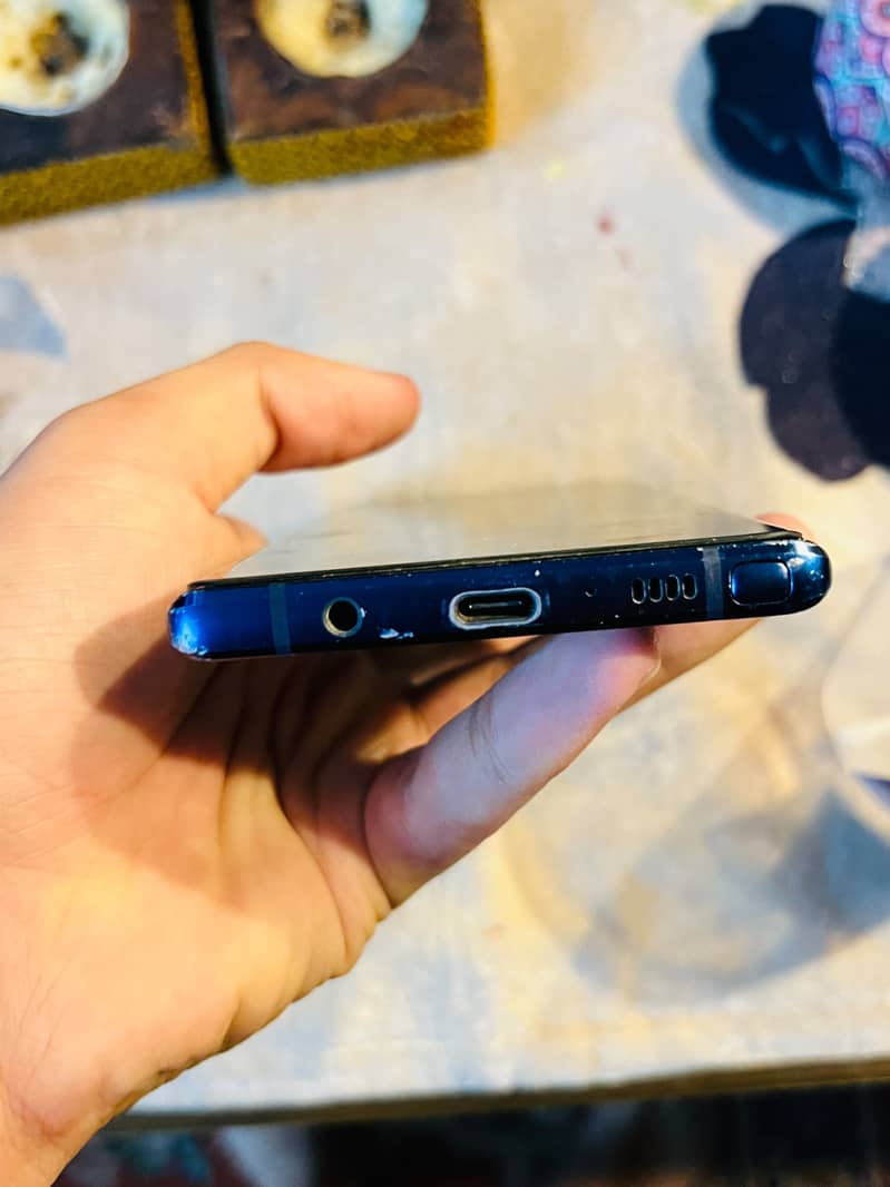 Samsung Mobile Note 9 3