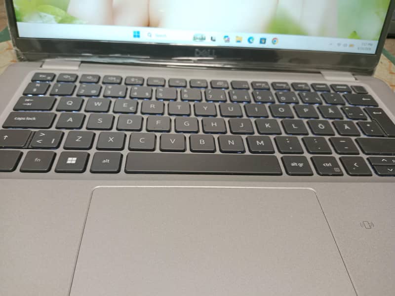 Laptop 2