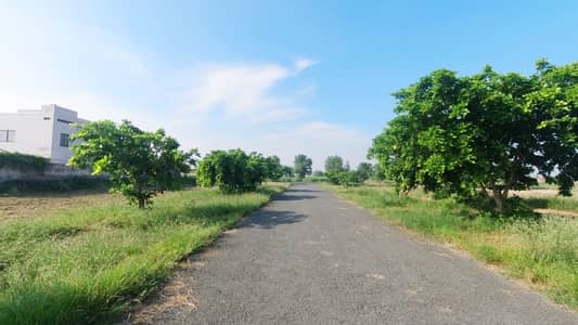 150ft Rd | H Block | 1 Kanal Plot for Sale in Sui Gas Society Phase 2