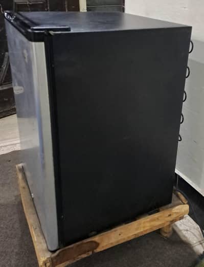 Haier Mini room refrigerator