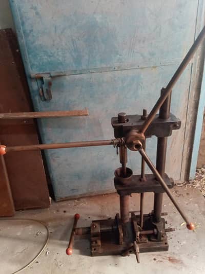 3 number hand molding machine for sale